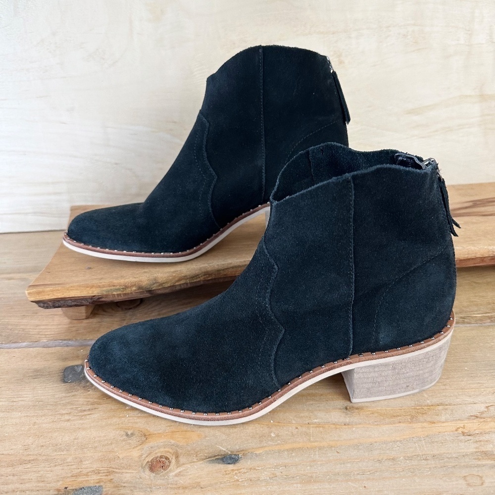 Crevo Clara Black Suede Leather Western Booties Boots Sz 8 Like NEW Ankle - Picture 6 of 8